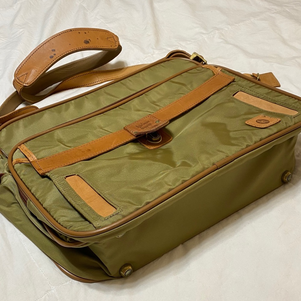 Hartmann Luggage | Vintage | Messenger Bag | Nylon